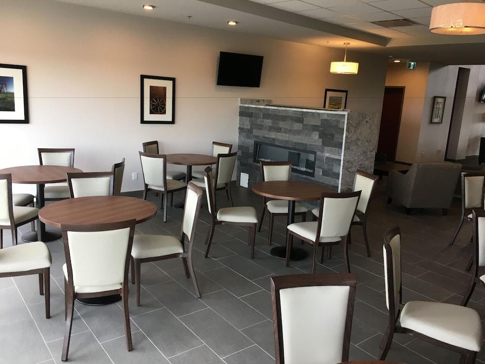 Park Inn By Radisson Edmonton Airport Ледук Экстерьер фото