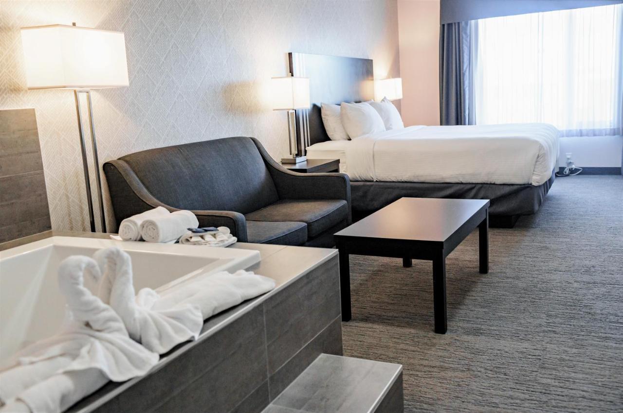 Park Inn By Radisson Edmonton Airport Ледук Экстерьер фото